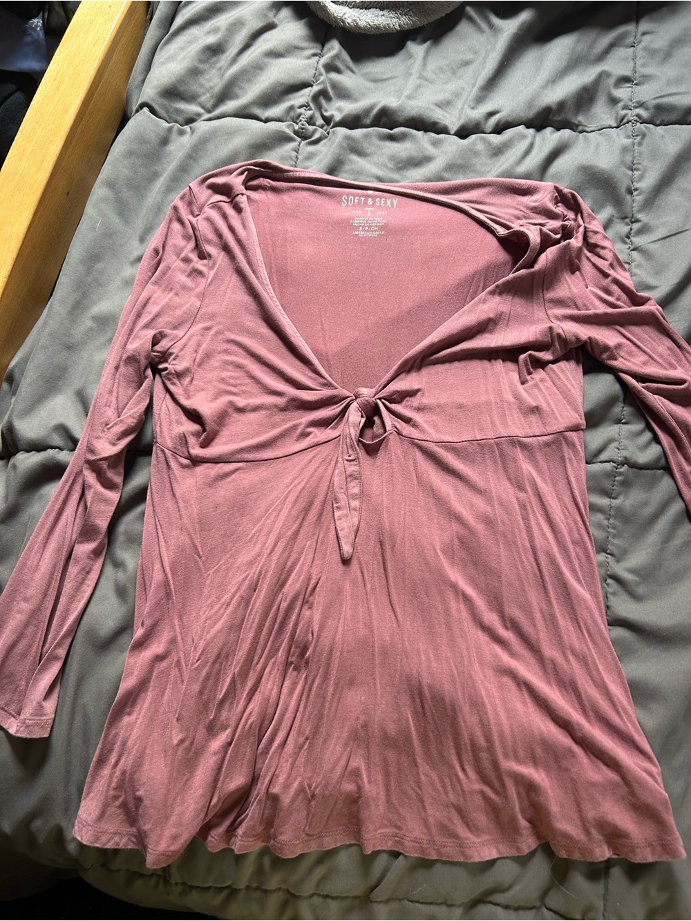 American Eagle Outfitters pink soft and sexy long sleeve top w tie front detail